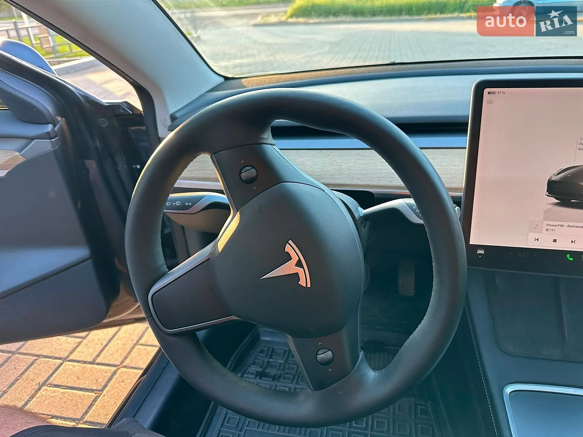 2022 Tesla Model 3 - мініатюра 8