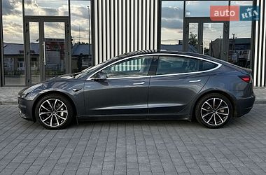 Седан Tesla Model 3 2019 в Киеве фото 4 Седан Tesla Model 3 2019 в Киеве