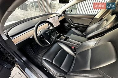 Седан Tesla Model 3 2019 в Киеве фото 20 Седан Tesla Model 3 2019 в Киеве