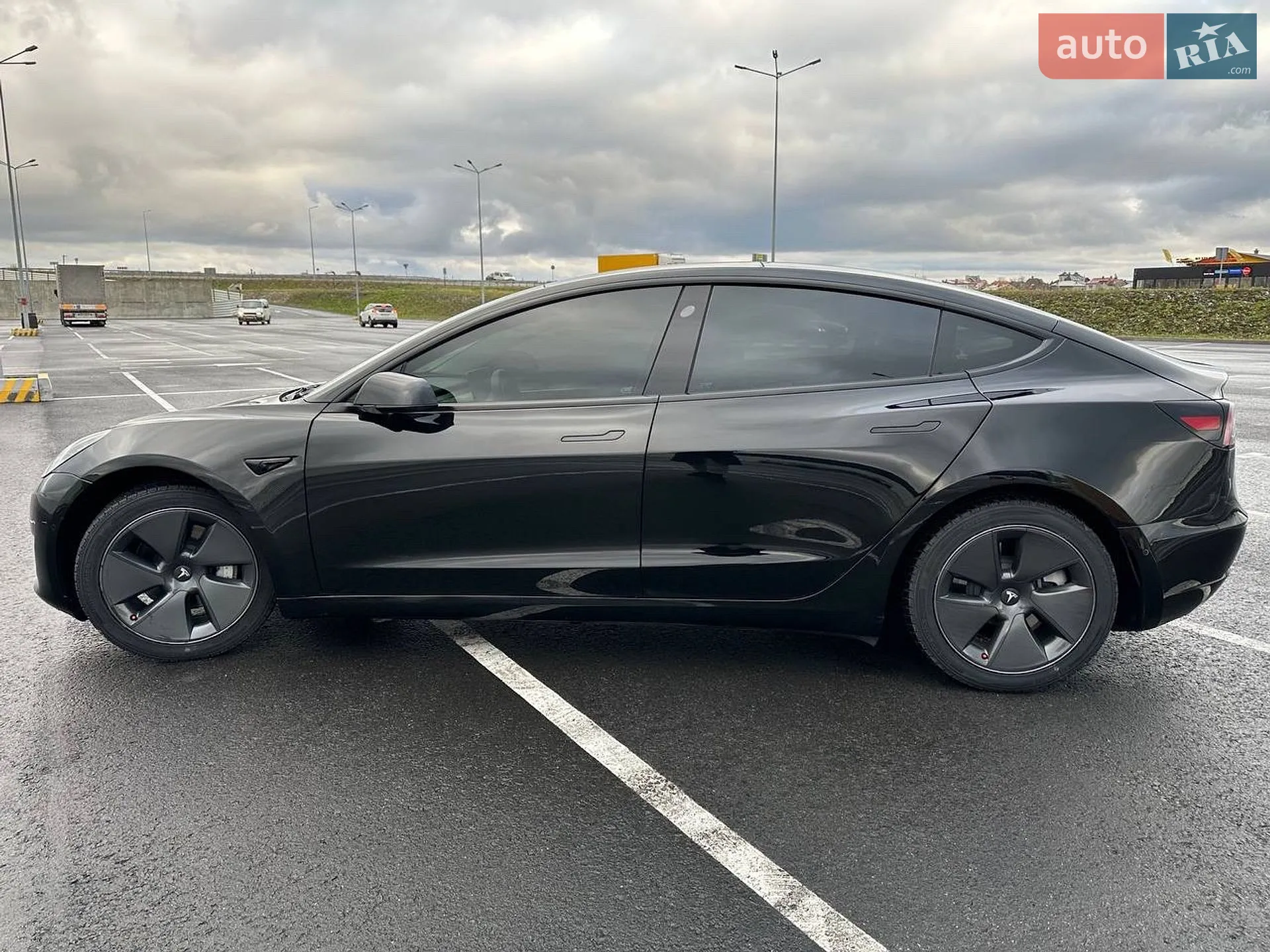 2021 Tesla Model 3 - мініатюра 4