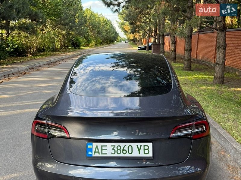 Седан Tesla Model 3 2022 в Днепре фото 5 Седан Tesla Model 3 2022 в Днепре