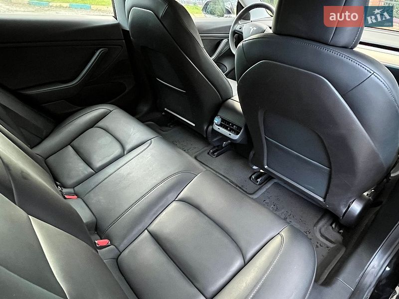 Седан Tesla Model 3 2020 в Сарнах фото 19 Седан Tesla Model 3 2020 в Сарнах
