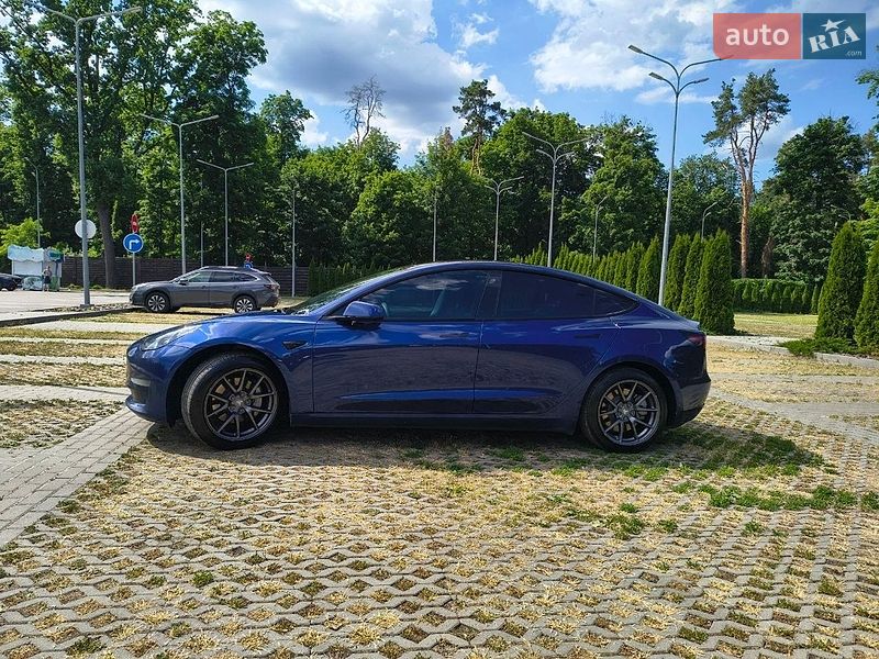 Седан Tesla Model 3 2021 в Харькове