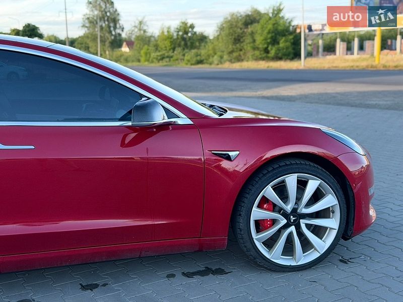 Седан Tesla Model 3 2018 в Луцке фото 7 Седан Tesla Model 3 2018 в Луцке
