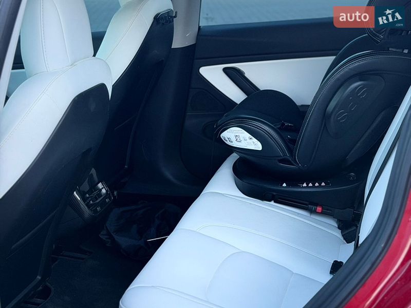 Седан Tesla Model 3 2018 в Луцке фото 22 Седан Tesla Model 3 2018 в Луцке