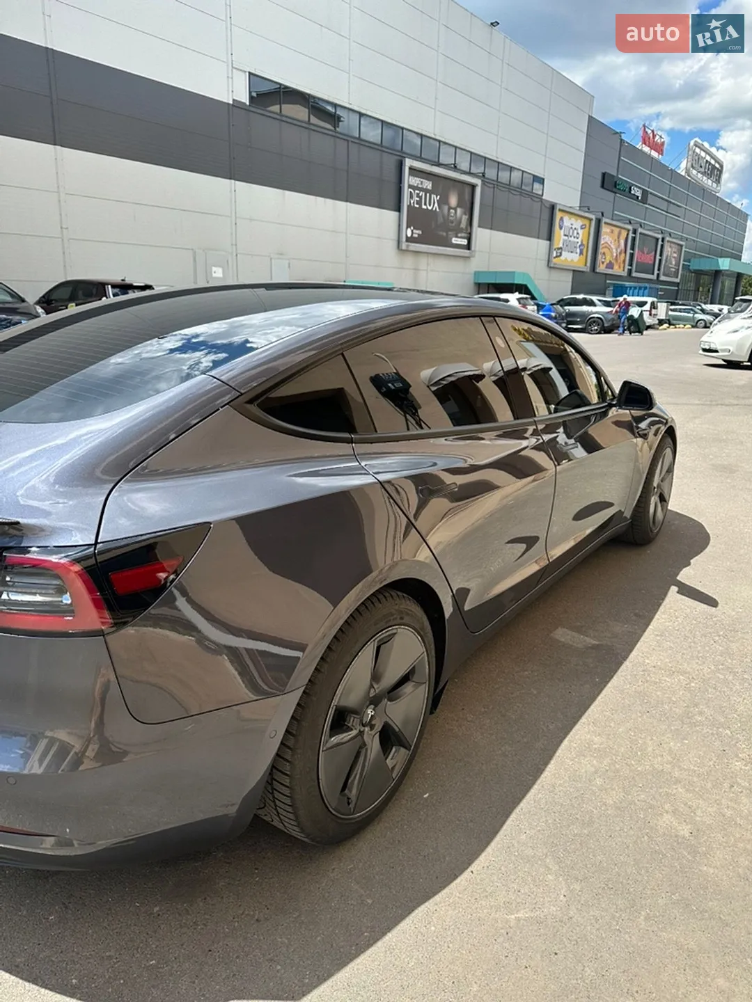 2021 Tesla Model 3 - мініатюра 3
