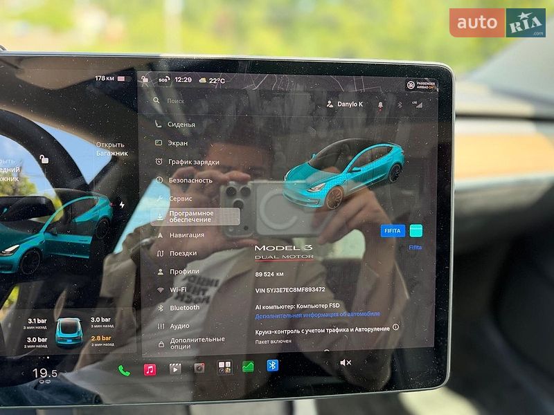 Седан Tesla Model 3 2021 в Киеве