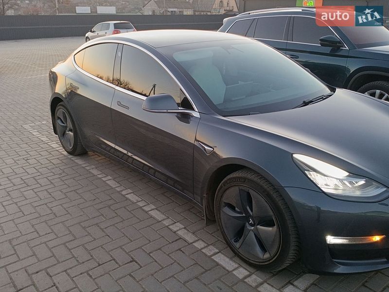 Седан Tesla Model 3 2020 в Новоукраїнці фото 2 Седан Tesla Model 3 2020 в Новоукраїнці