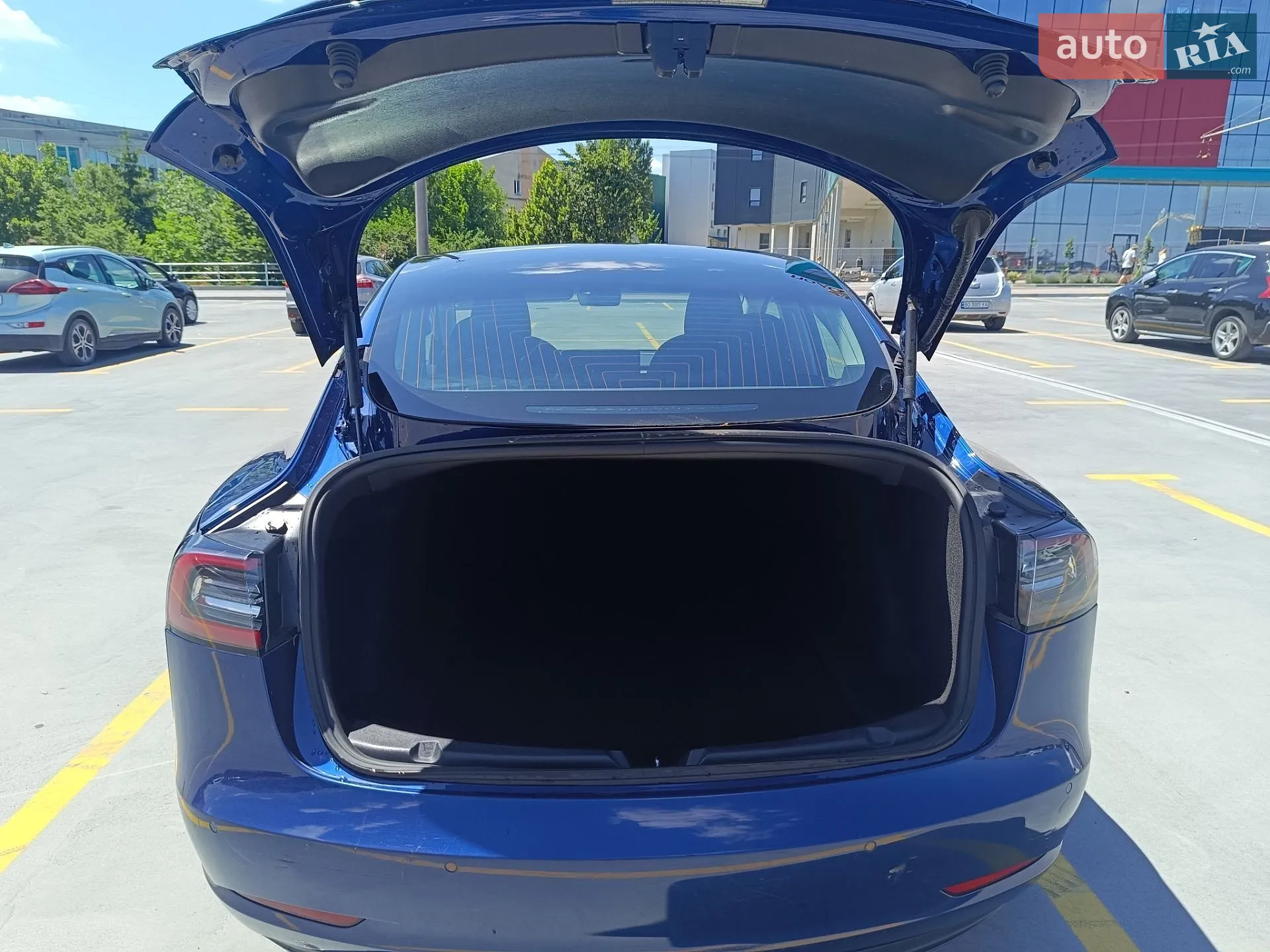 2019 Tesla Model 3 - мініатюра 18