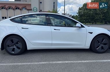 Седан Tesla Model 3 2023 в Броварах