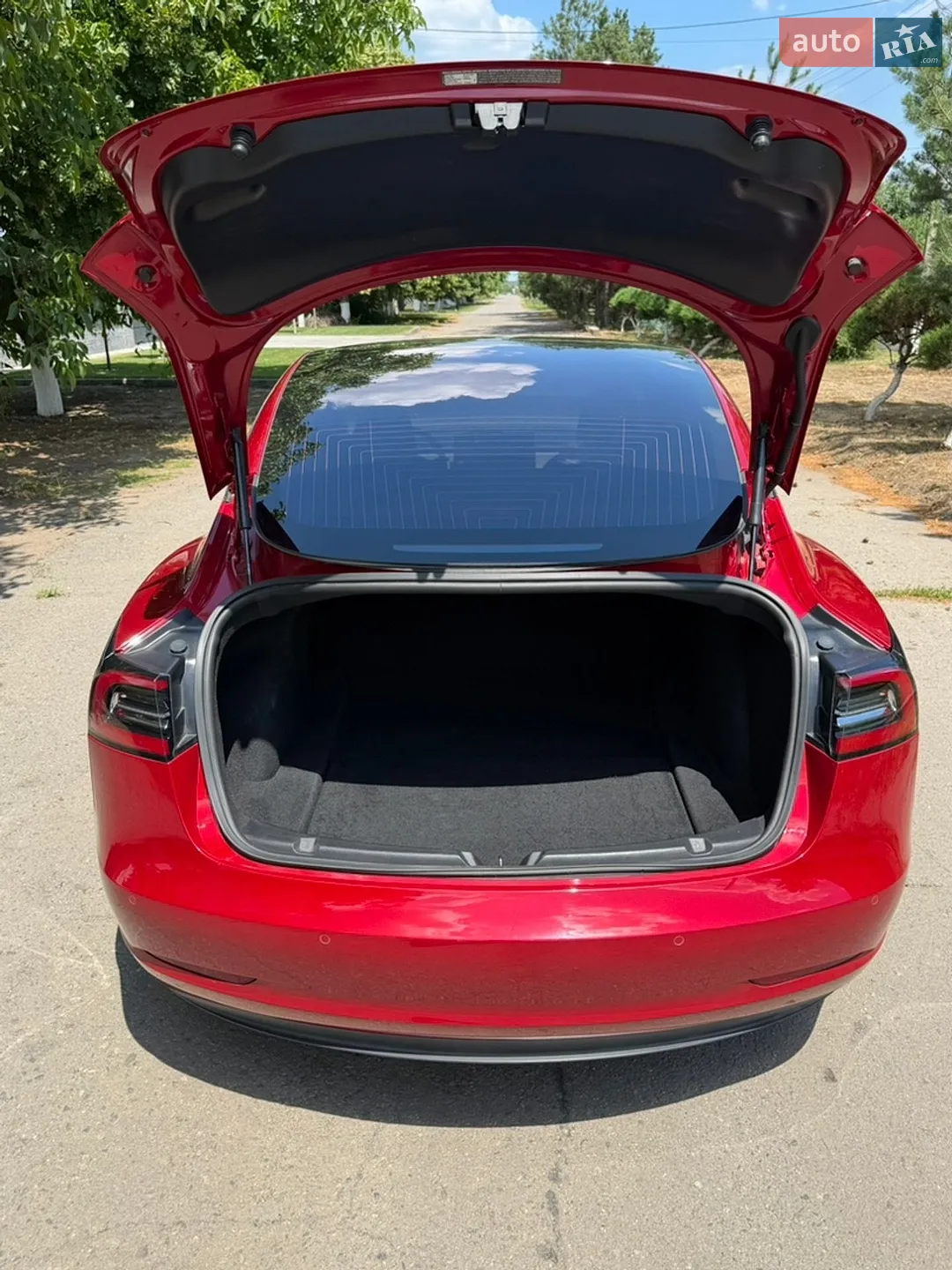 2018 Tesla Model 3 - мініатюра 10
