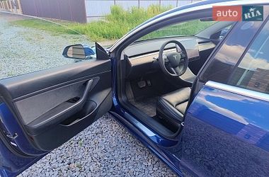 Седан Tesla Model 3 2020 в Житомирі