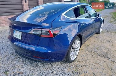 Седан Tesla Model 3 2020 в Житомирі