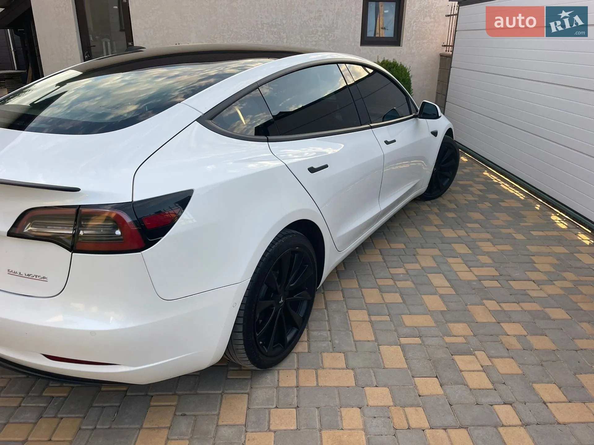 2019 Tesla Model 3 - мініатюра 4