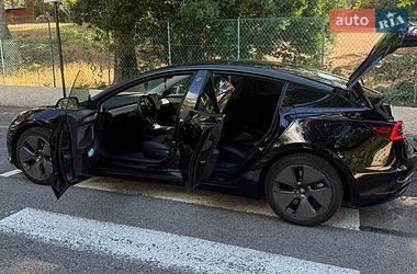 Седан Tesla Model 3 2022 в Ивано-Франковске