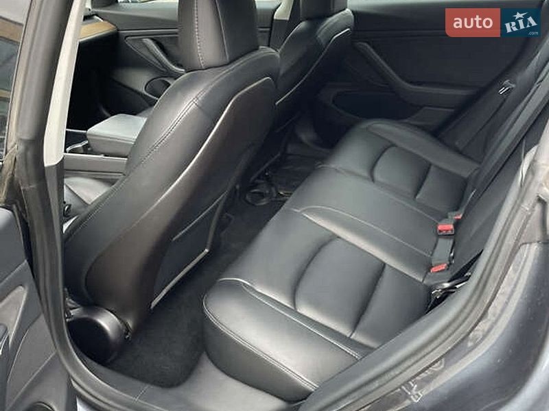 Седан Tesla Model 3 2019 в Львове фото 15 Седан Tesla Model 3 2019 в Львове