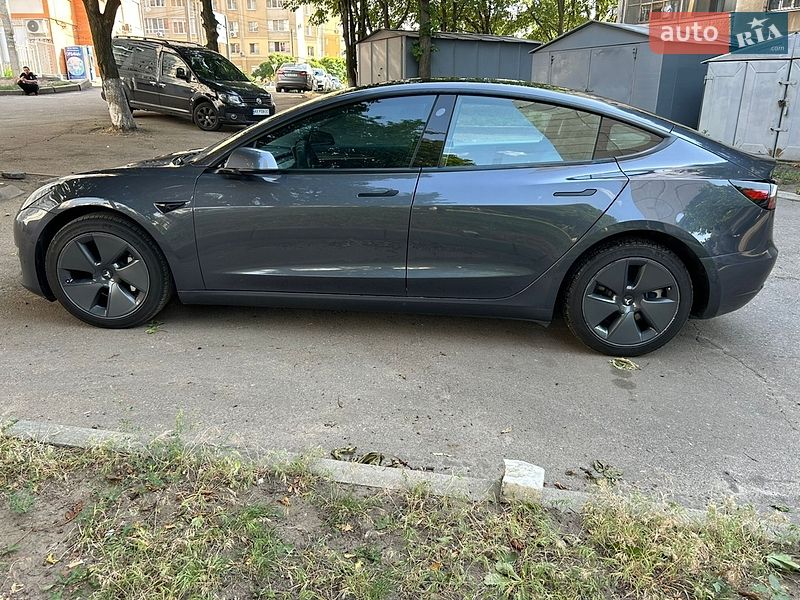 Седан Tesla Model 3 2022 в Харькове