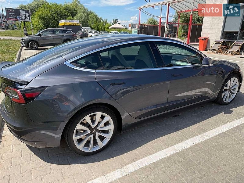 Седан Tesla Model 3 2020 в Хмельницком фото 4 Седан Tesla Model 3 2020 в Хмельницком
