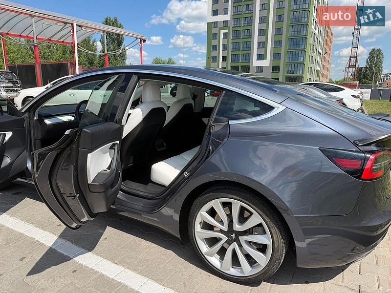 Седан Tesla Model 3 2020 в Хмельницком фото 7 Седан Tesla Model 3 2020 в Хмельницком