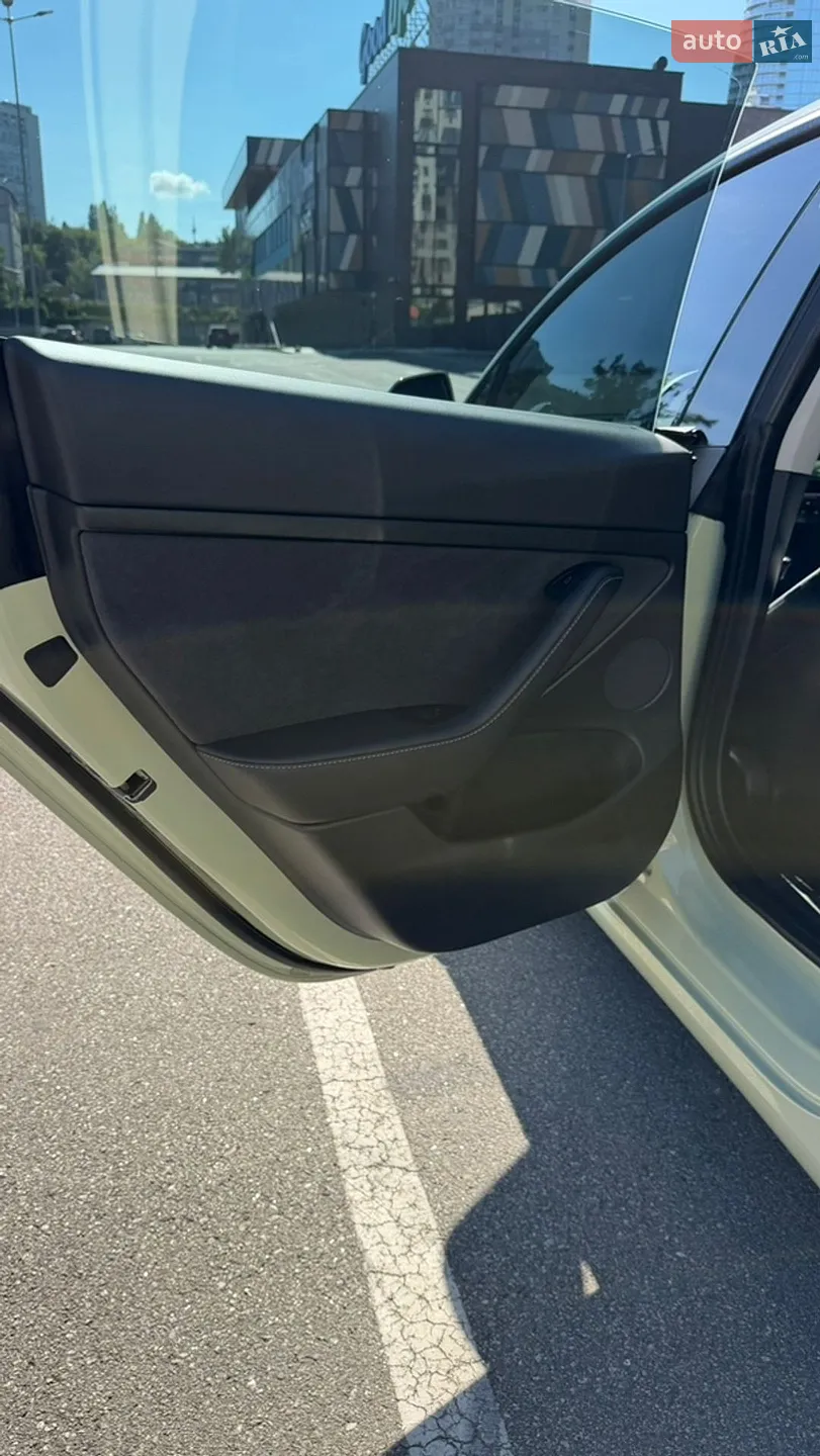 2022 Tesla Model 3 - мініатюра 32