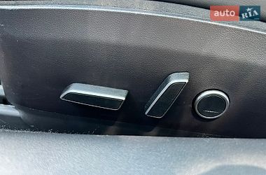Седан Tesla Model 3 2021 в Києві