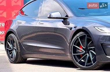 Седан Tesla Model 3 2024 в Києві фото 8 Седан Tesla Model 3 2024 в Києві