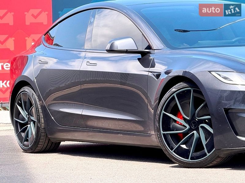 Седан Tesla Model 3 2024 в Києві фото 8 Седан Tesla Model 3 2024 в Києві