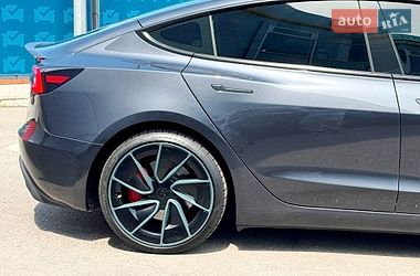 Седан Tesla Model 3 2024 в Києві фото 12 Седан Tesla Model 3 2024 в Києві