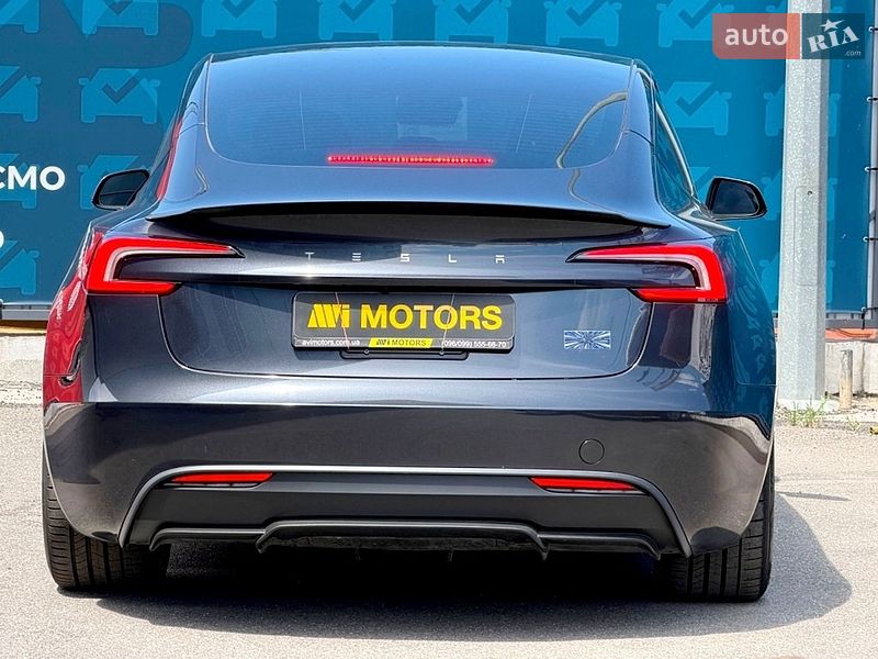 Седан Tesla Model 3 2024 в Києві фото 6 Седан Tesla Model 3 2024 в Києві