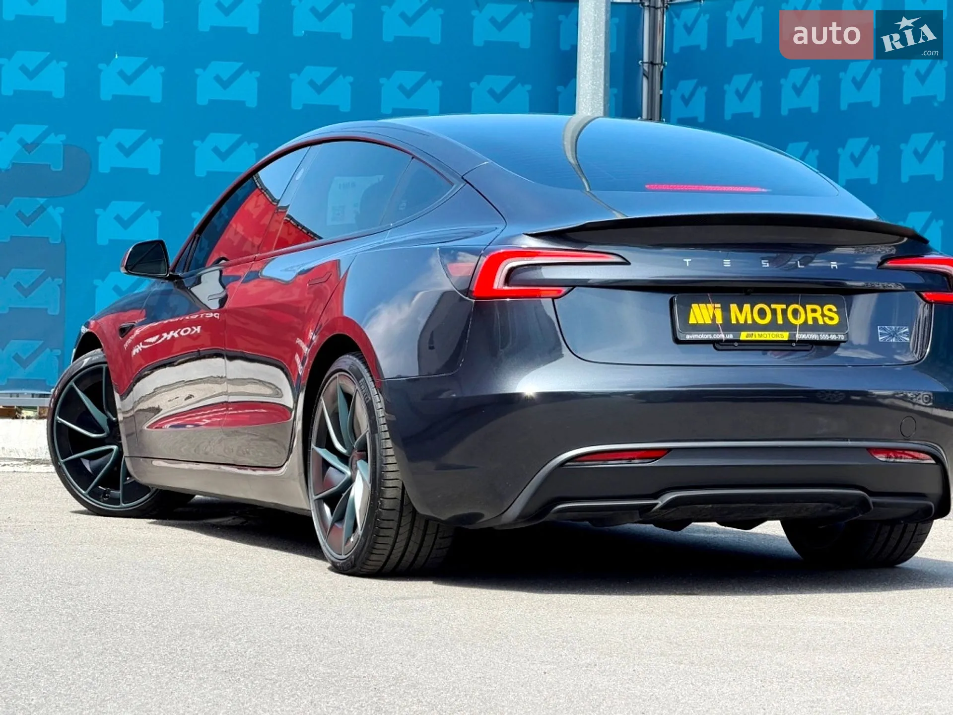 2024 Tesla Model 3 - мініатюра 2