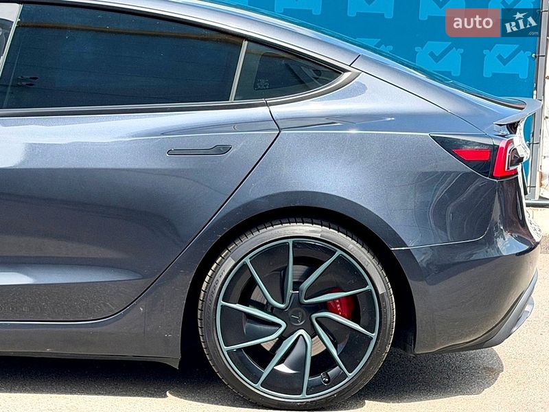 Седан Tesla Model 3 2024 в Києві фото 15 Седан Tesla Model 3 2024 в Києві