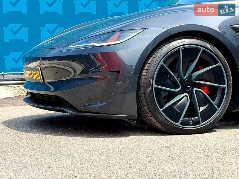 Седан Tesla Model 3 2024 в Києві фото 7 Седан Tesla Model 3 2024 в Києві