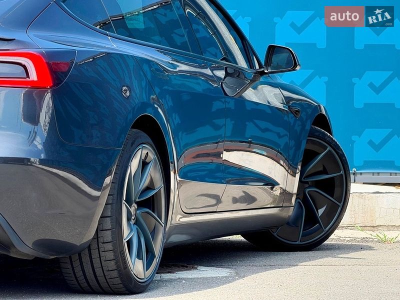 Седан Tesla Model 3 2024 в Києві фото 17 Седан Tesla Model 3 2024 в Києві