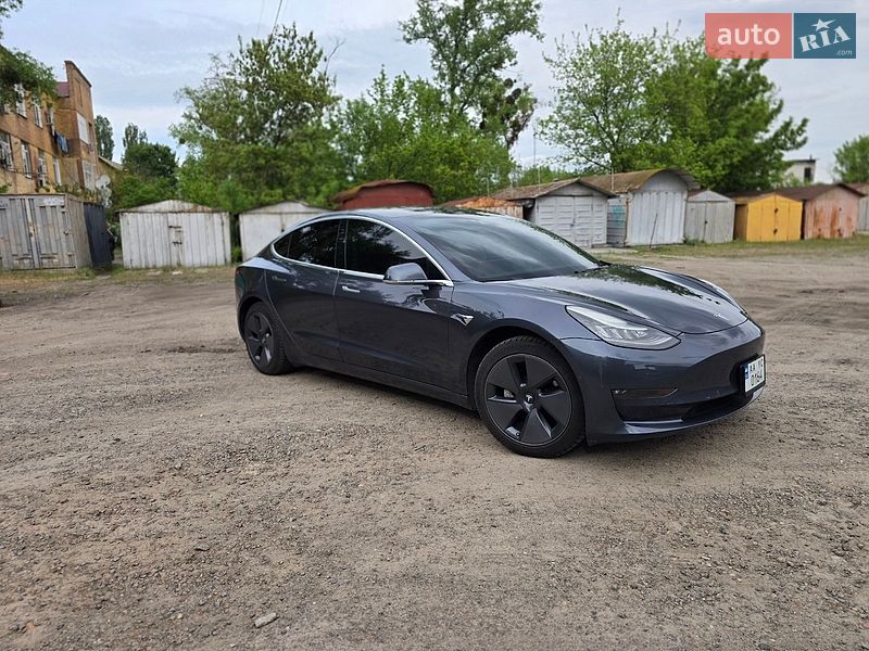 Седан Tesla Model 3 2020 в Киеве фото 9 Седан Tesla Model 3 2020 в Киеве