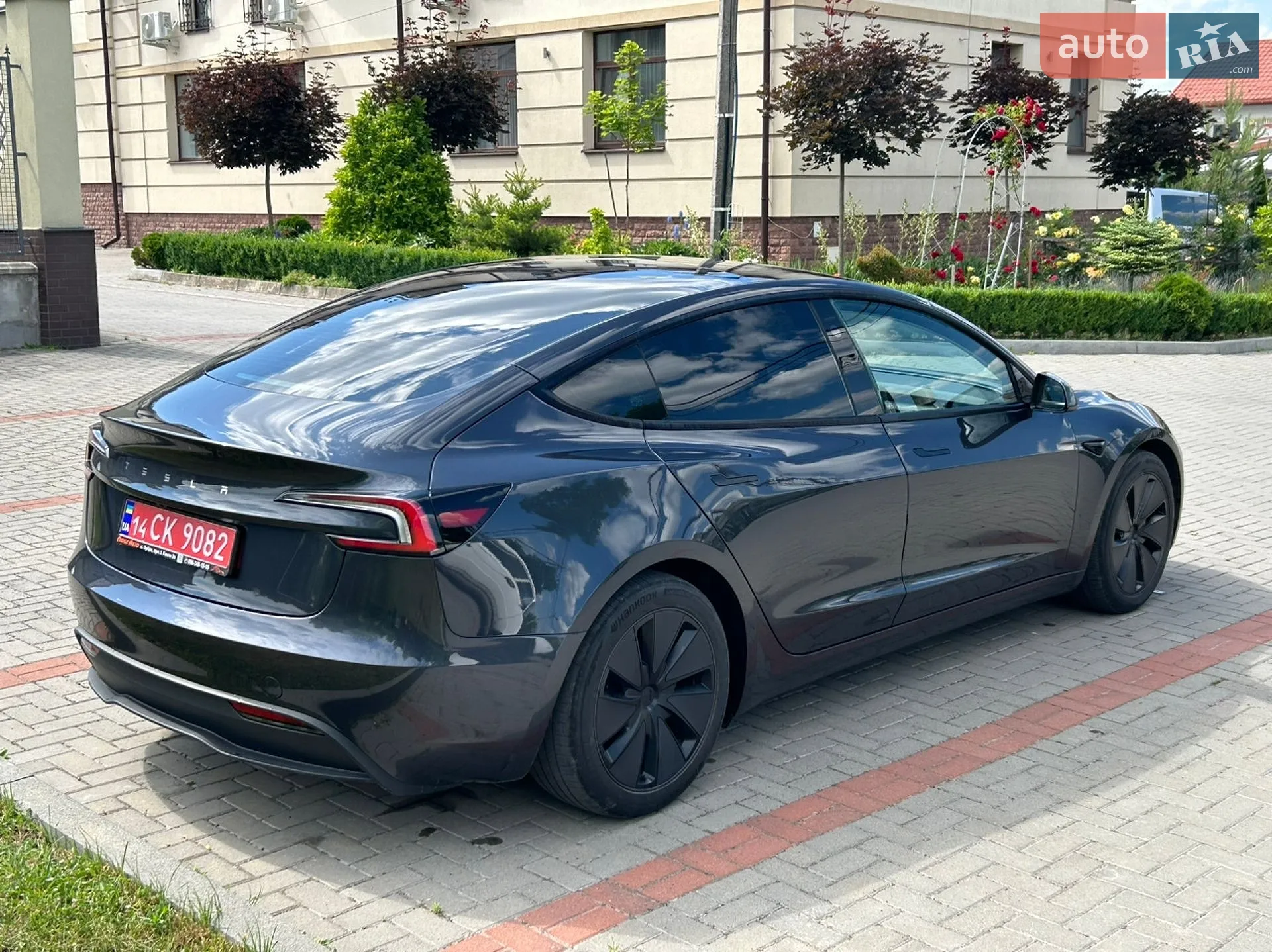 2024 Tesla Model 3 - мініатюра 5
