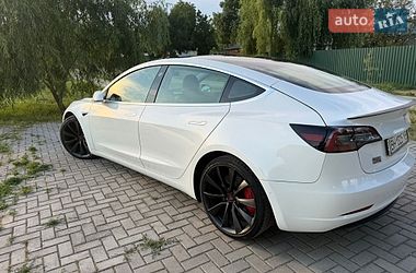 Седан Tesla Model 3 2020 в Одессе