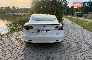 Седан Tesla Model 3 2020 в Одессе