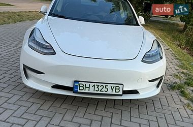 Седан Tesla Model 3 2020 в Одессе