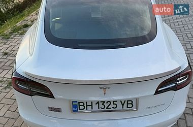 Седан Tesla Model 3 2020 в Одессе
