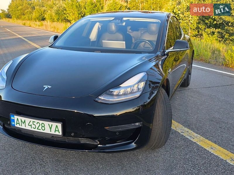 Tesla Model 3 2018 Tesla Model 3 2018