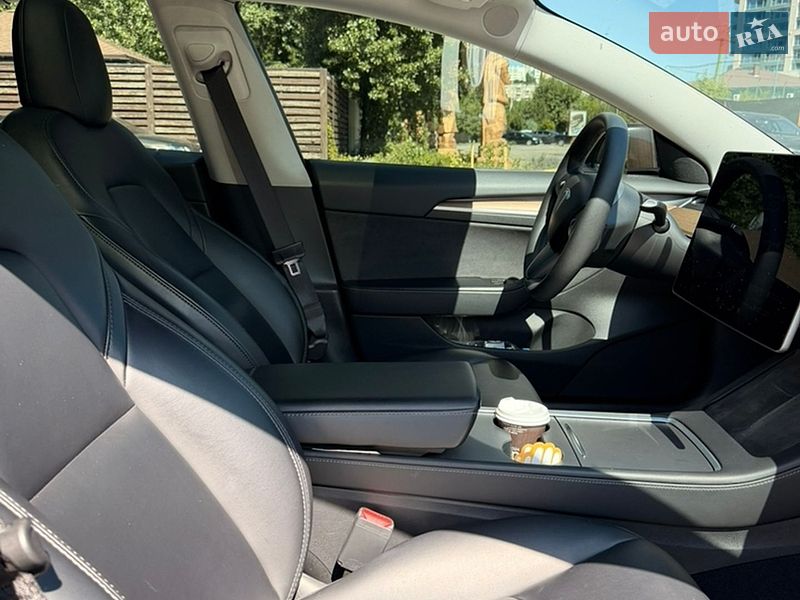 Седан Tesla Model 3 2021 в Днепре фото 15 Седан Tesla Model 3 2021 в Днепре