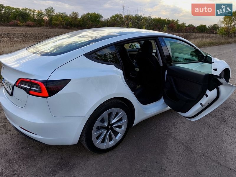 Седан Tesla Model 3 2022 в Житомире фото 6 Седан Tesla Model 3 2022 в Житомире