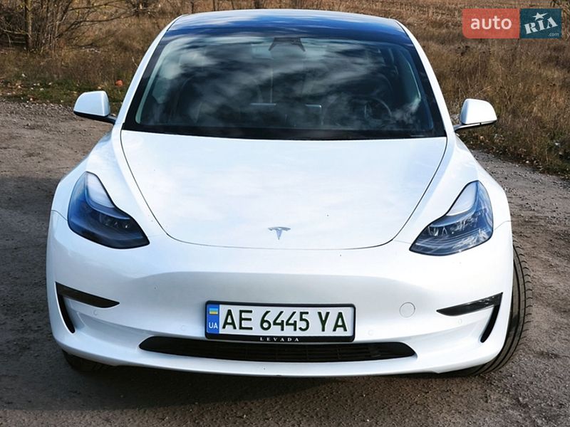 Седан Tesla Model 3 2022 в Житомире фото 14 Седан Tesla Model 3 2022 в Житомире