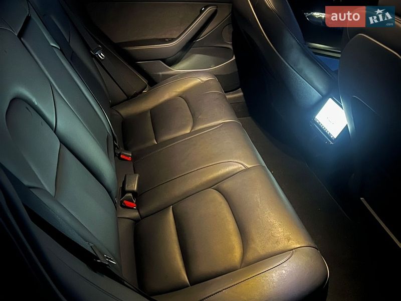 Седан Tesla Model 3 2022 в Києві фото 12 Седан Tesla Model 3 2022 в Києві