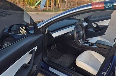 Седан Tesla Model 3 2019 в Києві