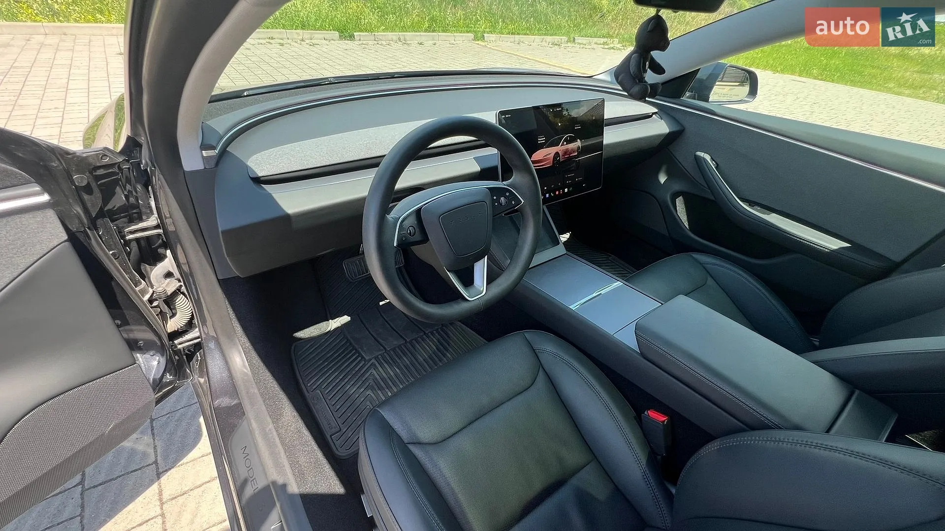 2024 Tesla Model 3 - мініатюра 24