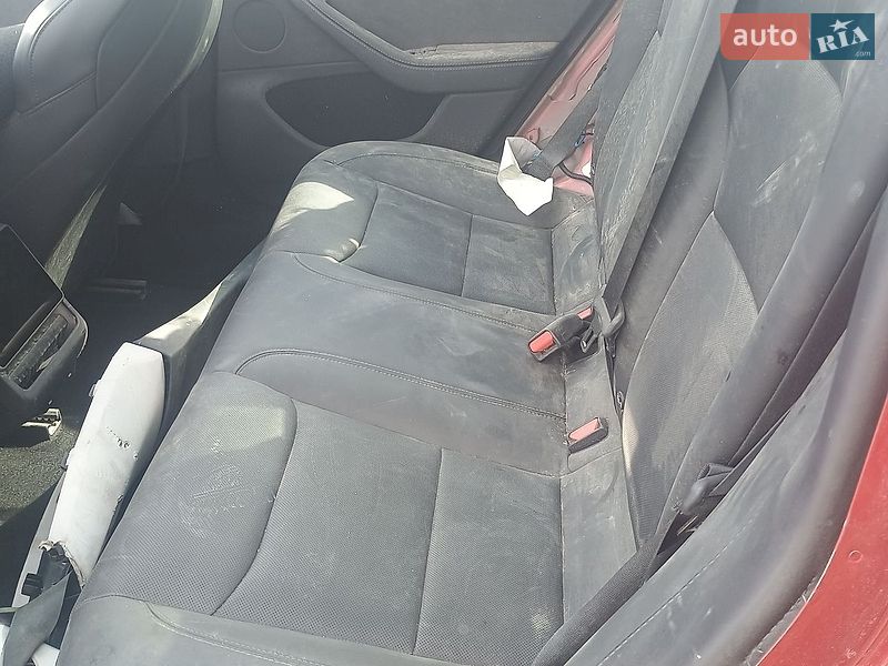 Седан Tesla Model 3 2024 в Хмельницькому фото 6 Седан Tesla Model 3 2024 в Хмельницькому