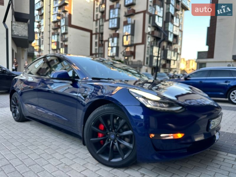 Tesla Model 3 2018