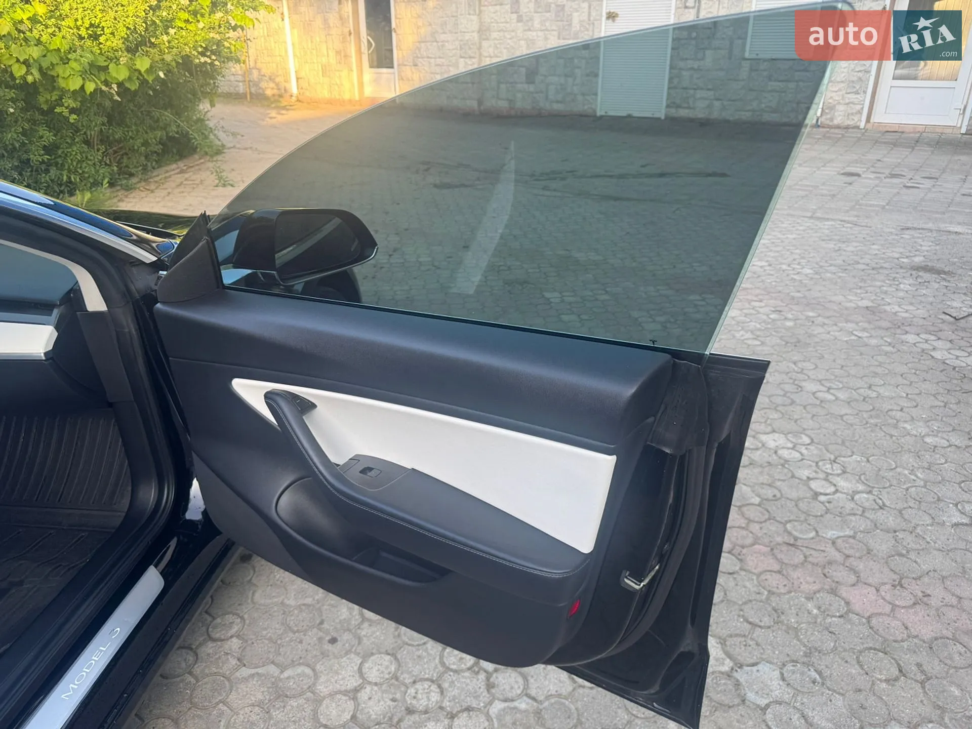 2018 Tesla Model 3 - мініатюра 16