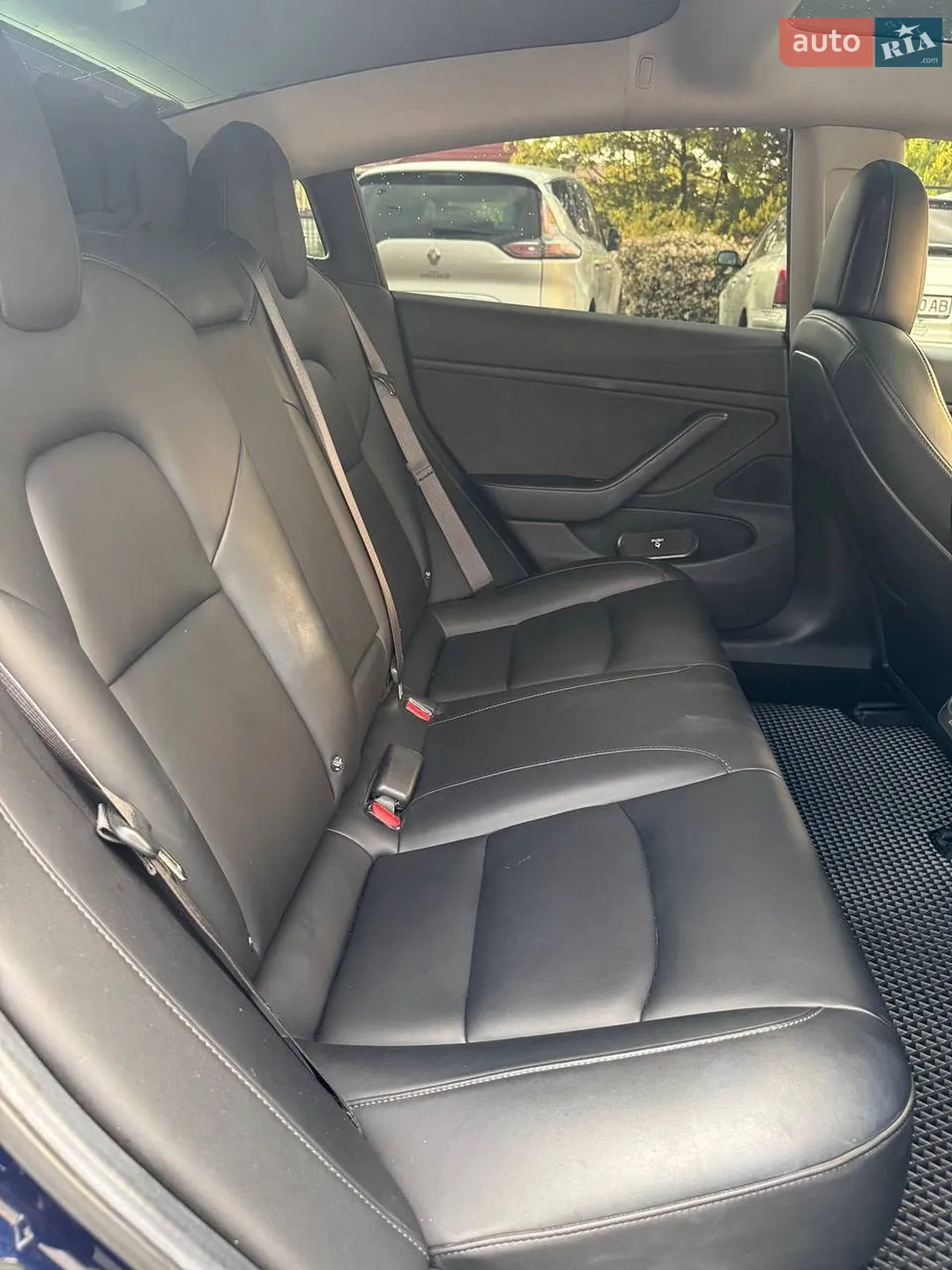 2018 Tesla Model 3 - мініатюра 11